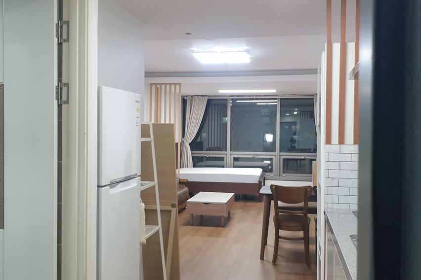 강남역5번출구 바로 옆