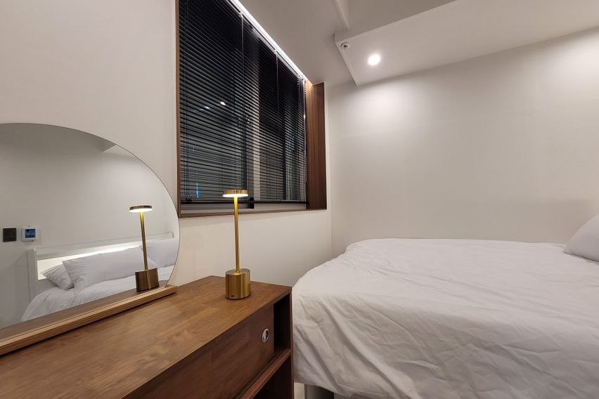 호텔급더블침대 2인거주