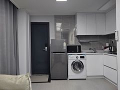 2nd floor with your dog 3th image