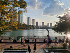 Top 3 Spots Near Jamsil Station & Seokchon La 2th image