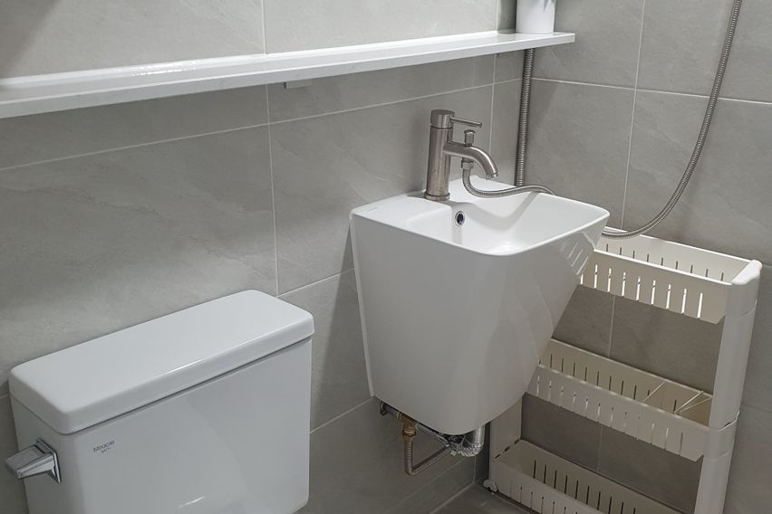 신논현역도보2분 쉼터2