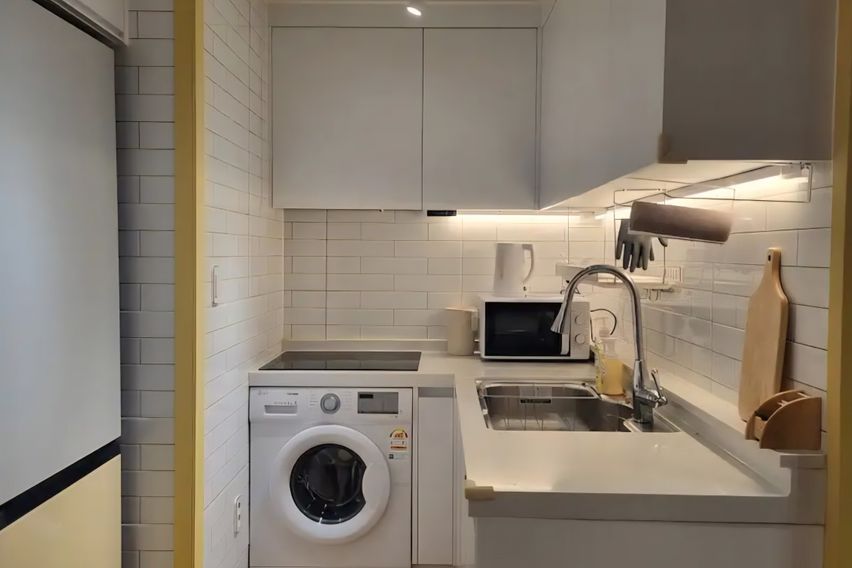 공항동,방2침대3,신축