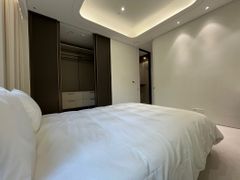 Cheongdam New Two-Room Apartment with Full Op 17th image