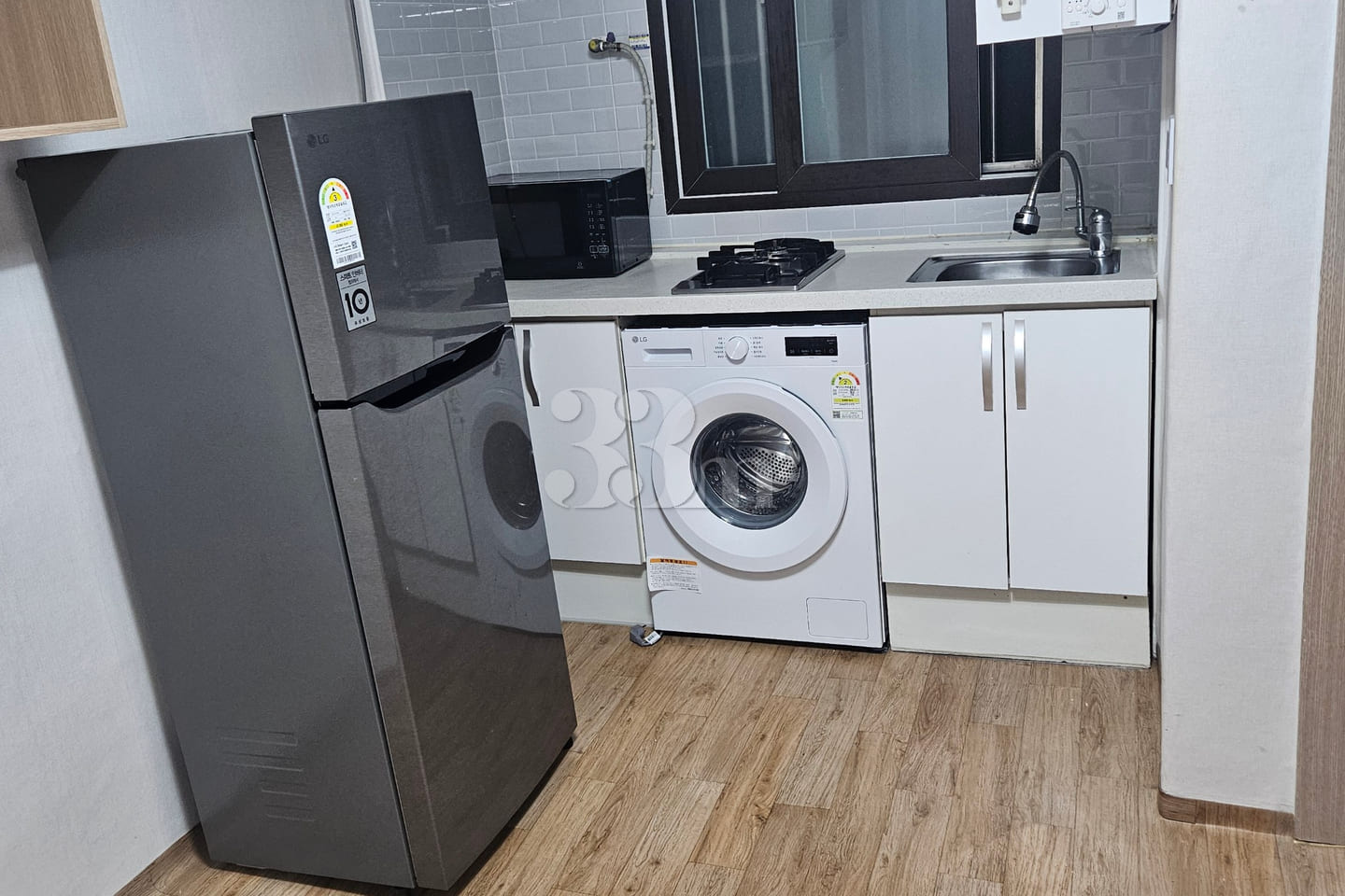 Fully furnished studio in Sillim-dong 5th image