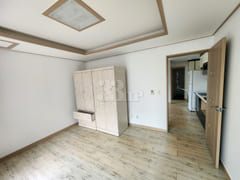 Unit 203, Two-Room Apartment, Cheongdang-dong 6th image
