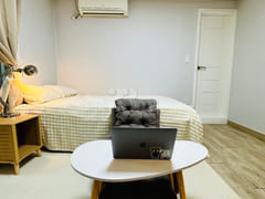 Women-only, fully furnished apartment near th 3th image