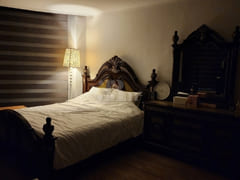 Luxury Room with Park View and Floor-to-Ceili 2th image