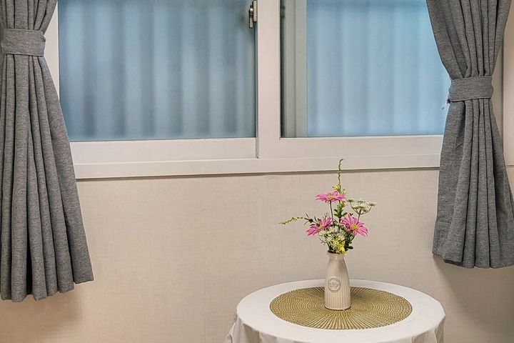 Fully furnished 1st-floor unit near Suyu Stat 2th image