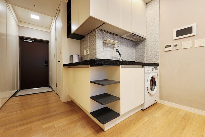 Best Location Officetel in Munjeong-dong 6th image