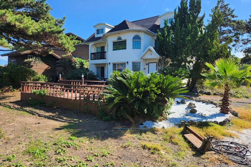 Aewol Coastal Road, 5-bedroom private house 11th image