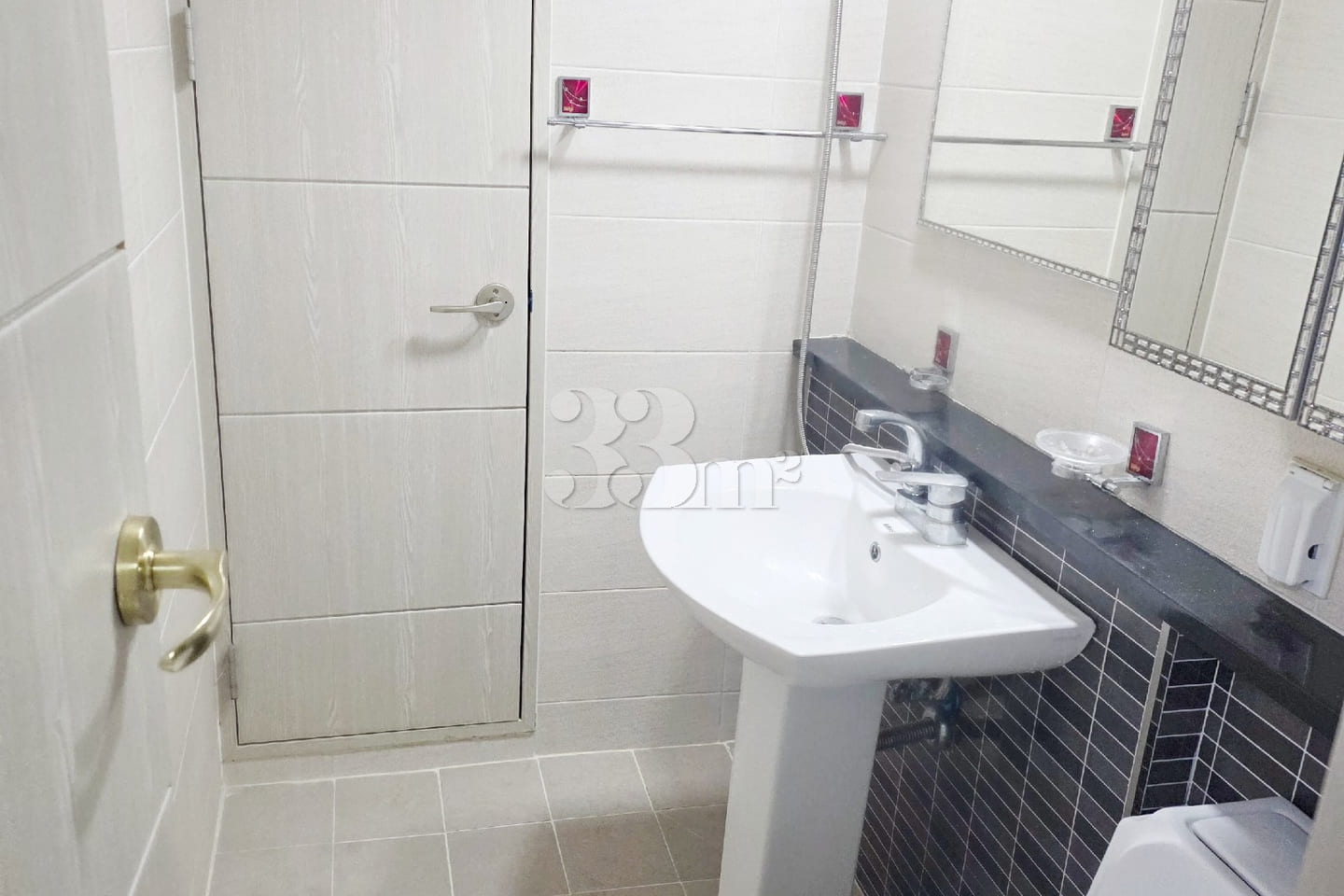 Fully furnished two-room apartment 2 minutes 17th image