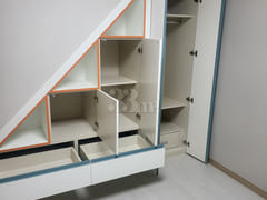 Newly built, fully furnished unit in central 12th image