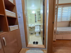 5 minutes to Chosun University Hospital and C 7th image