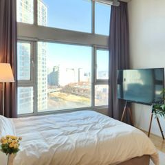 Lalahouse, 1 minute from Jeongja Station Unit Image