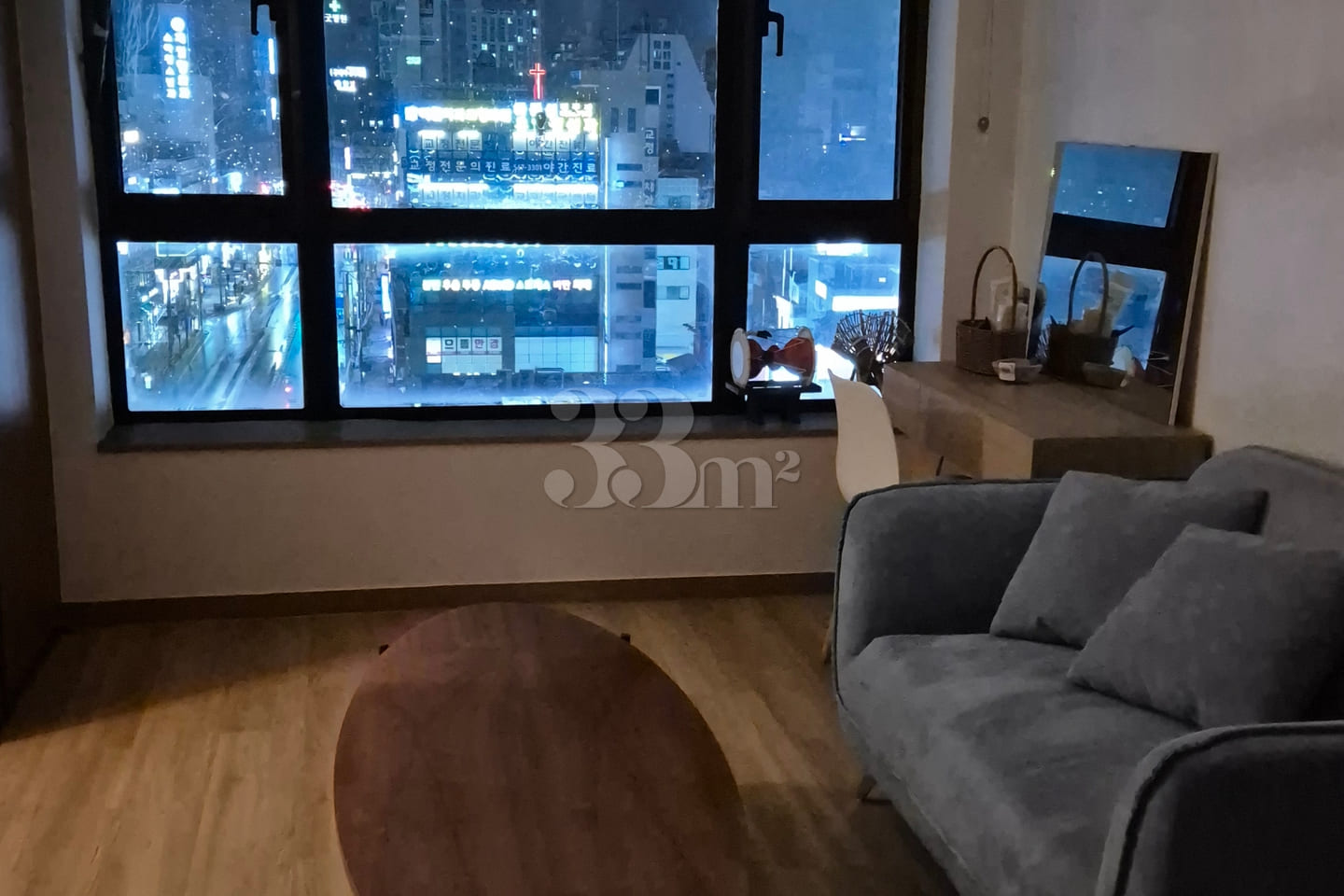 Guri Station Loft – Sleeps up to 4 ♡ 9th image
