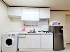 🤵 Sinchon: High-rise view, prime location ri 12th image