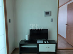 Two-room unit with a large veranda in Yongwon 5th image