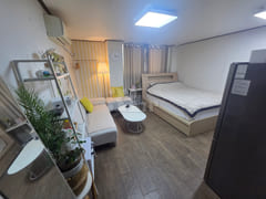 6-7 minutes from Suwon City Hall Station, fre 0th image