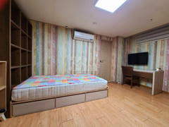 Healing House 208 5th image