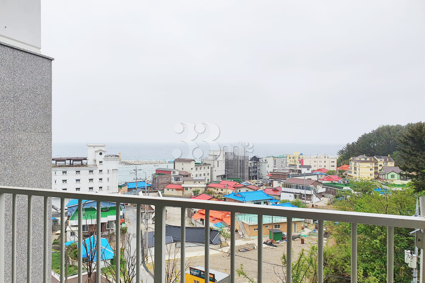 Yeongjin Fully Furnished Ocean-View Apartment 2th image