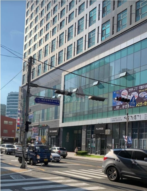 Haeundae ■ Fully Furnished Duplex 15th image
