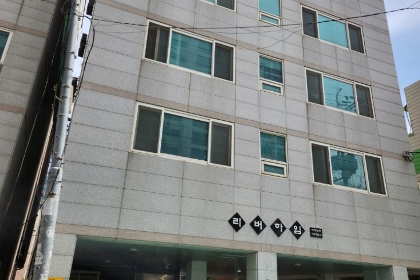 (하단동)넓은창문방C