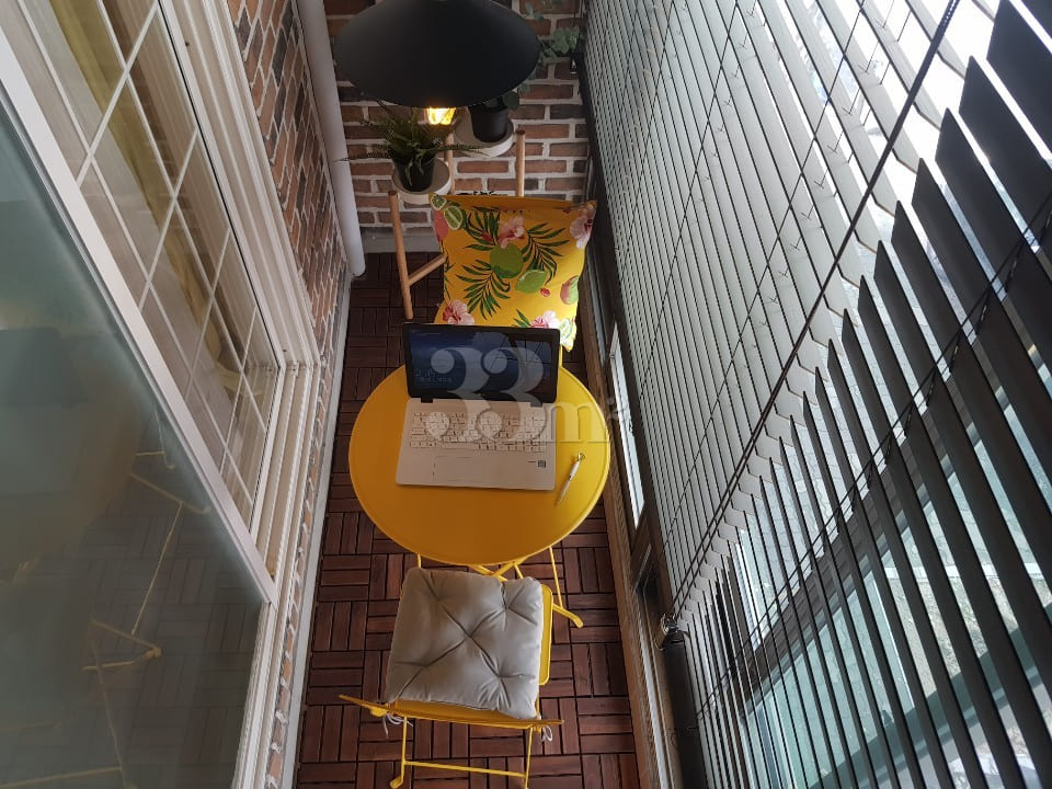 Cozy and comfortable room. 14th image
