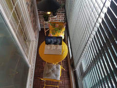 Cozy and comfortable room. 14th image