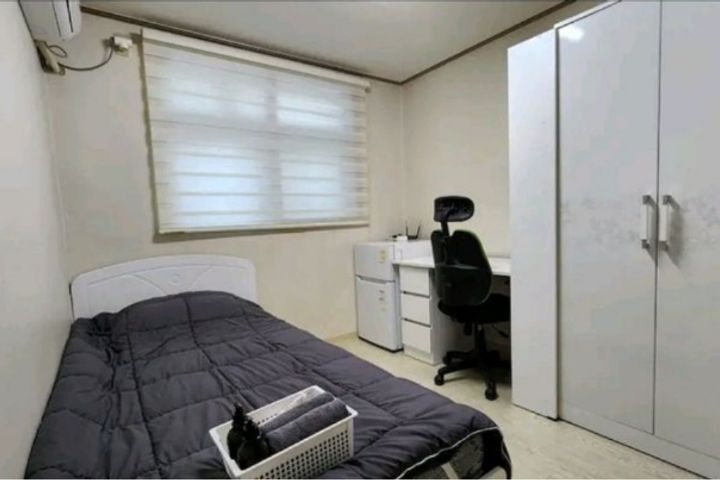 Room 305 0번째 이미지