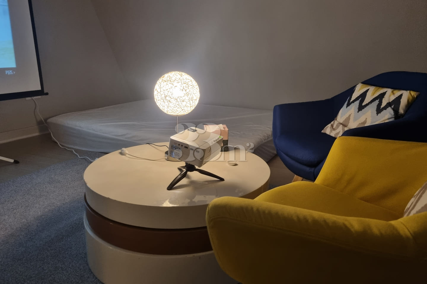 Spacious duplex in Yeonnam-dong, Hongdae 3th image