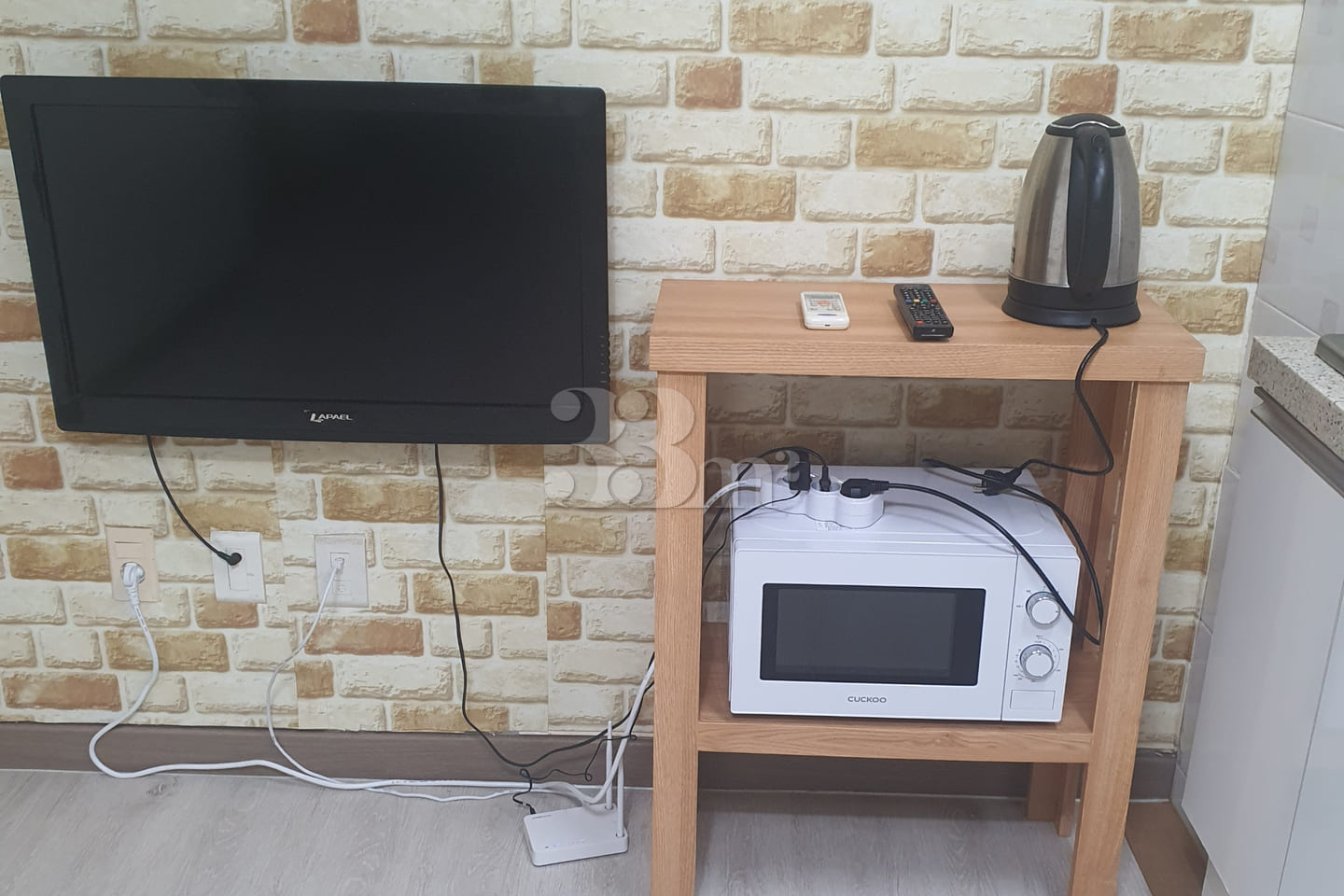 Best Value Two-Room (101) 6th image