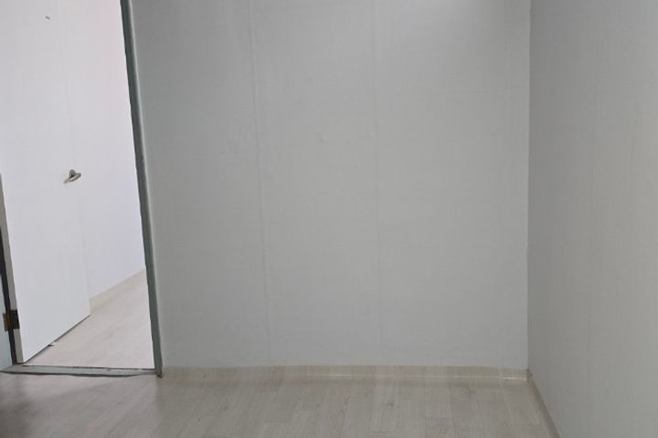A comfortable home 1th image