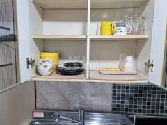 Spacious studio apartment between Hongdae and 5th image