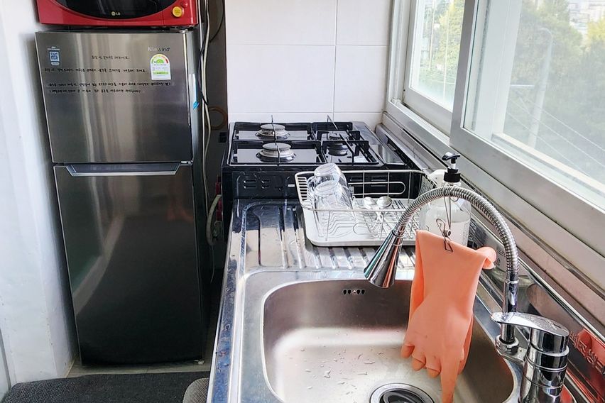 6-story building next to the industrial compl 3th image