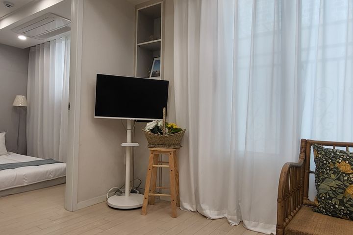Cozy Retreat in Seongbuk-gu 11th image