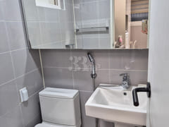 Newly built, pleasant, and in excellent condi 9th image