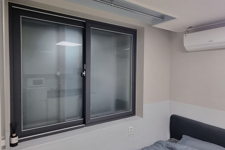 Urban Stay 10th image