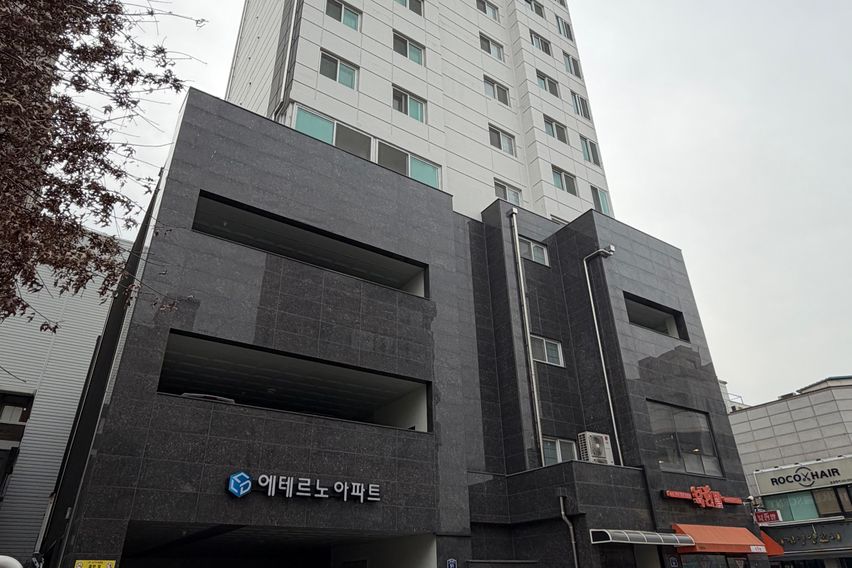 야외 테라스가 넓은 집