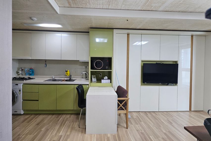 별똥별하우스 사이9층