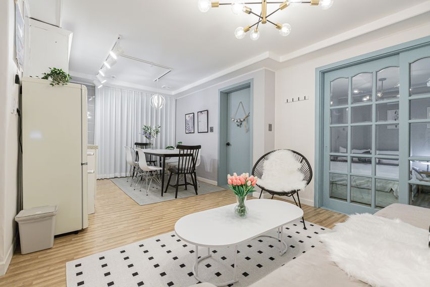 홍대3번출구 2룸1