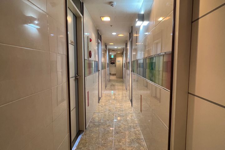 Clean gosiwon in front of Sogang University 13th image