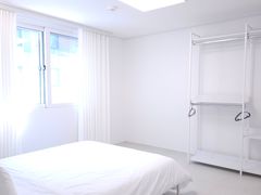 Anyang, Gwacheon, Gangnam, 4 people 5th image