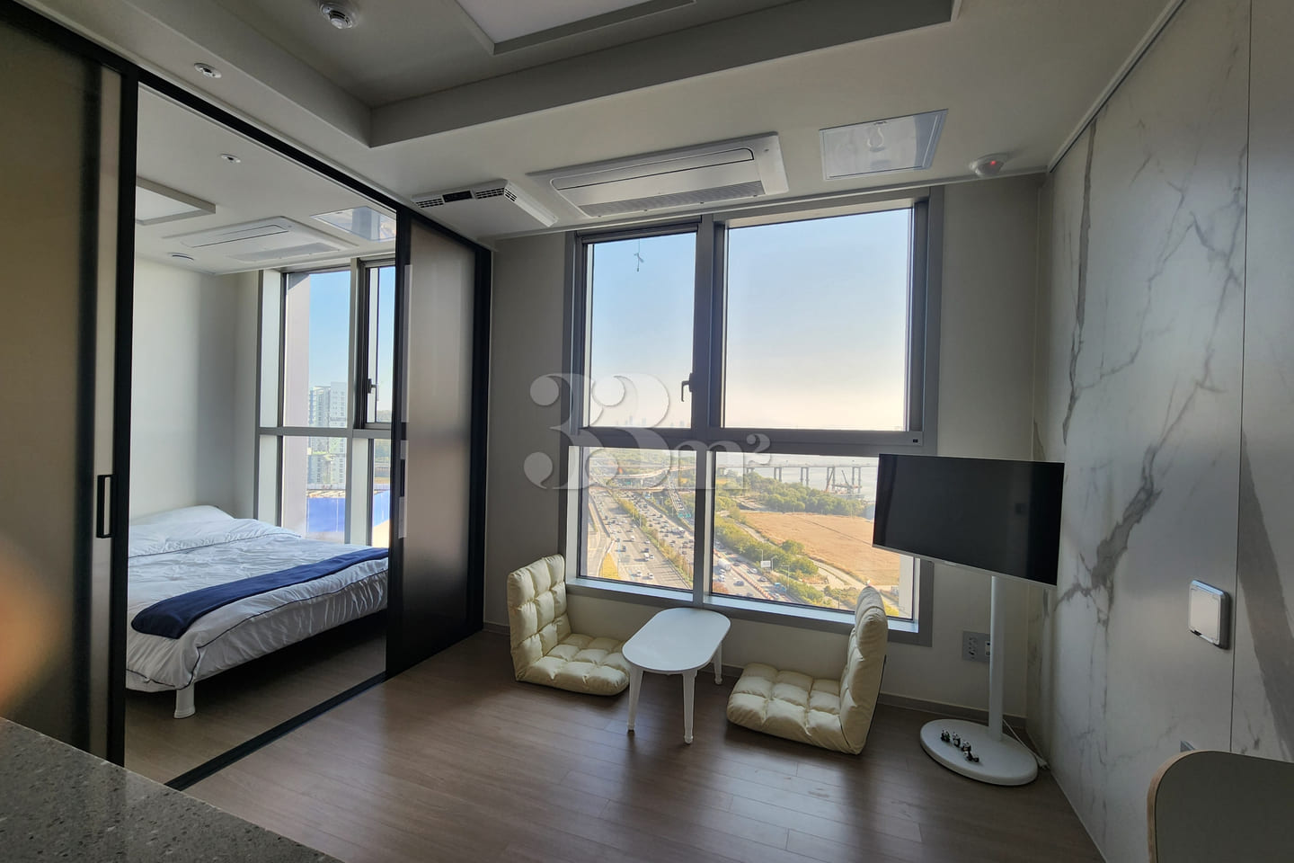 Sangam Deogeun, Han River view, fully furnish 0th image