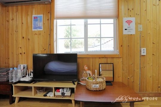 구절초가는길 별채