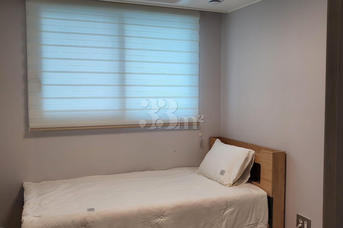 New 3-room apartment with full options near U 15th image