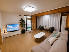 Large, detached 3-bedroom house in Bangbae, 1 0th image