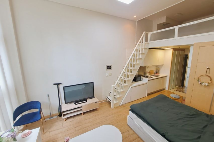 전망좋고 넓은 복층집