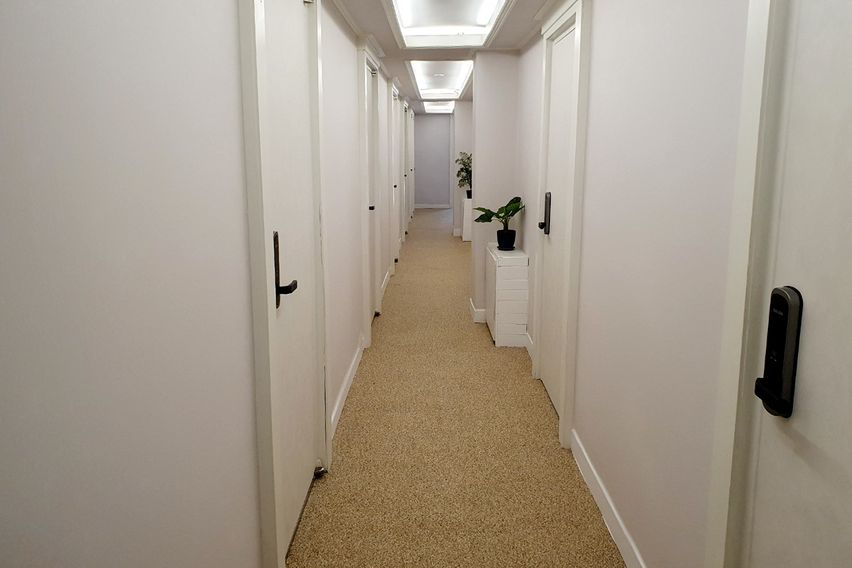 아트앤스테이 B213