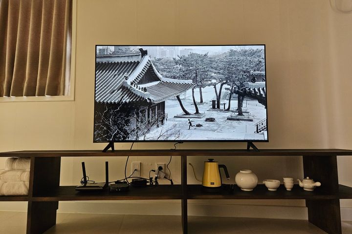 Room with a spacious terrace near Suwon Stati 0th image