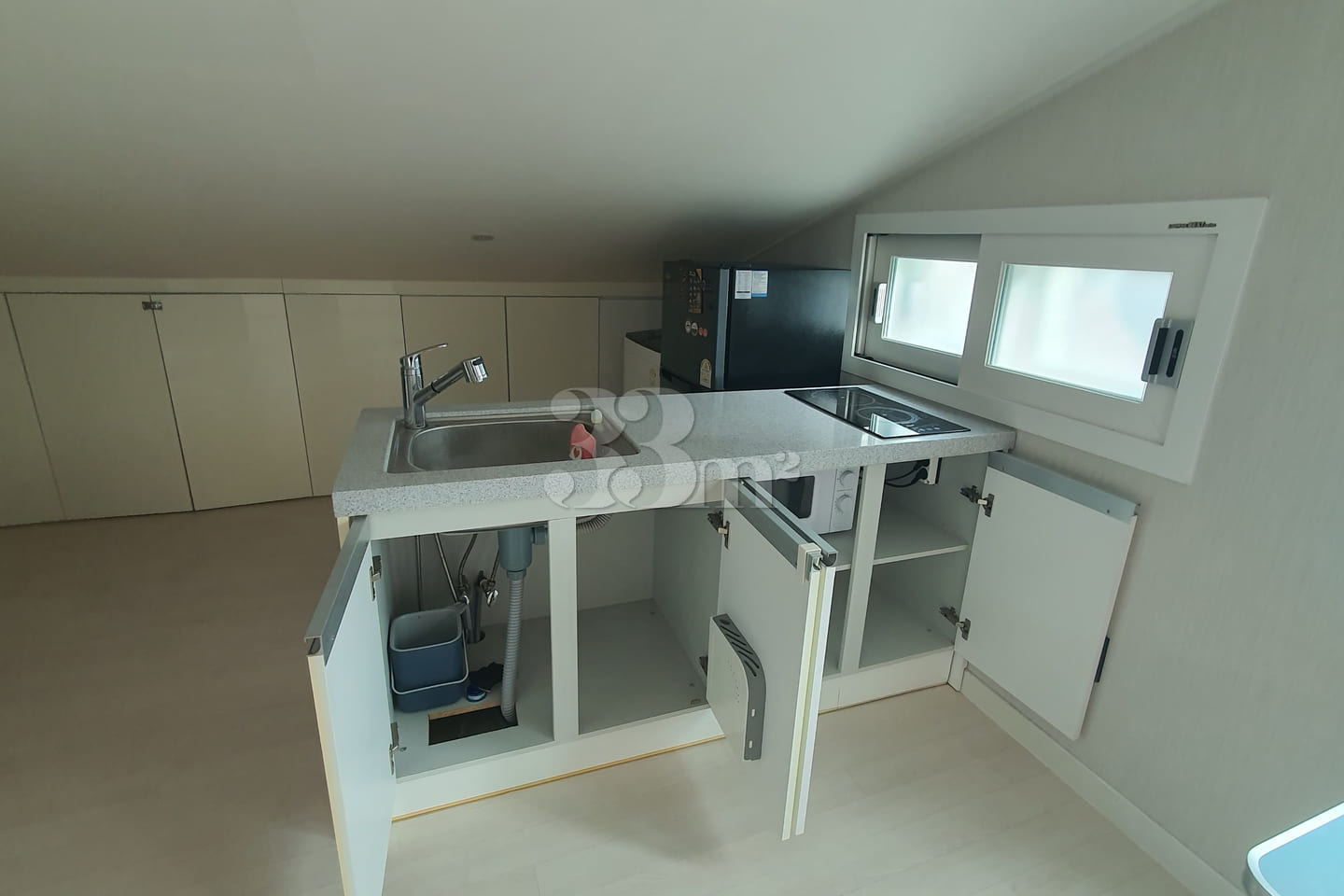 Studio apartment with a balcony 4th image